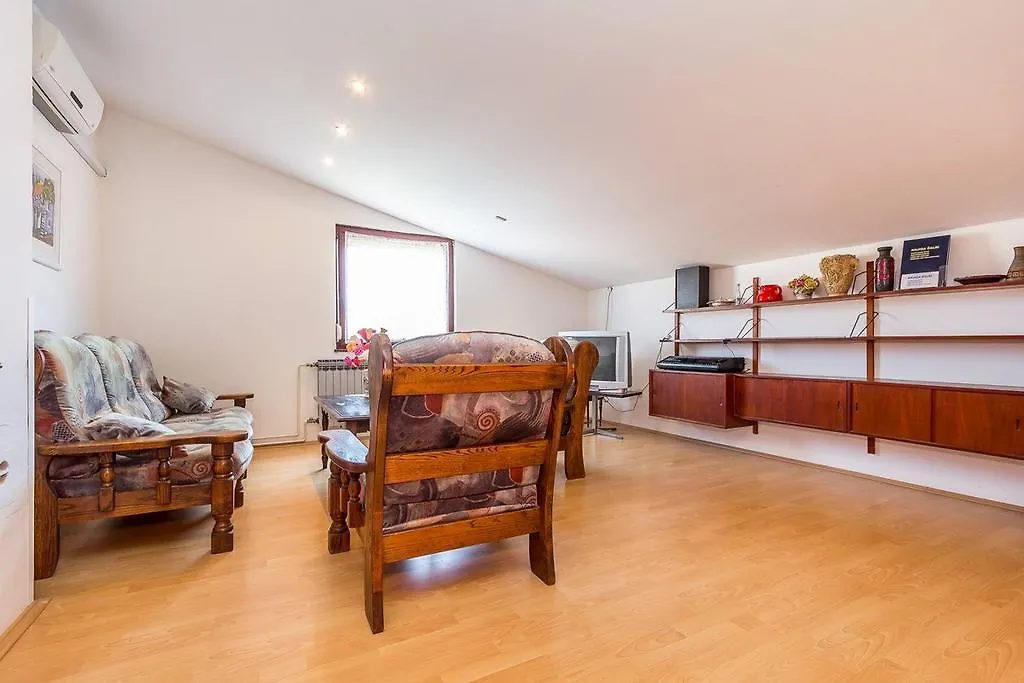 Apartment Branka Medulin