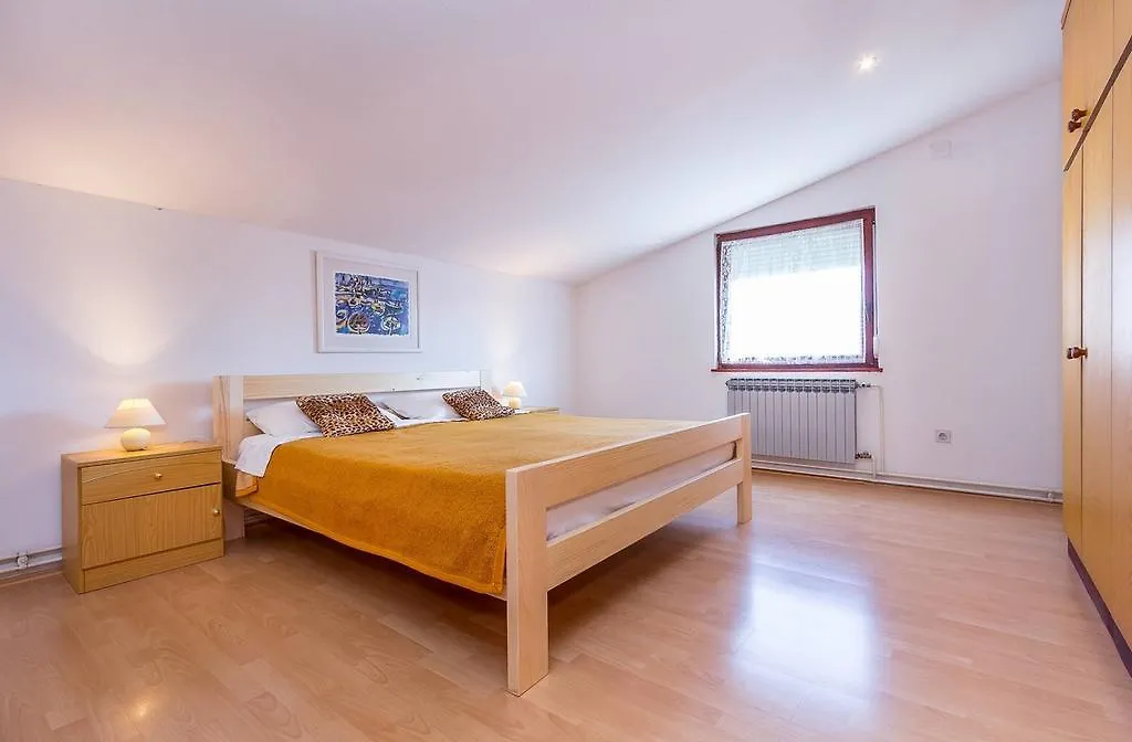Apartment Branka Medulin Croatia
